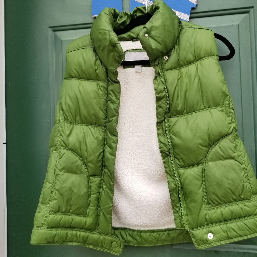 🍏 Green Old Navy Vest